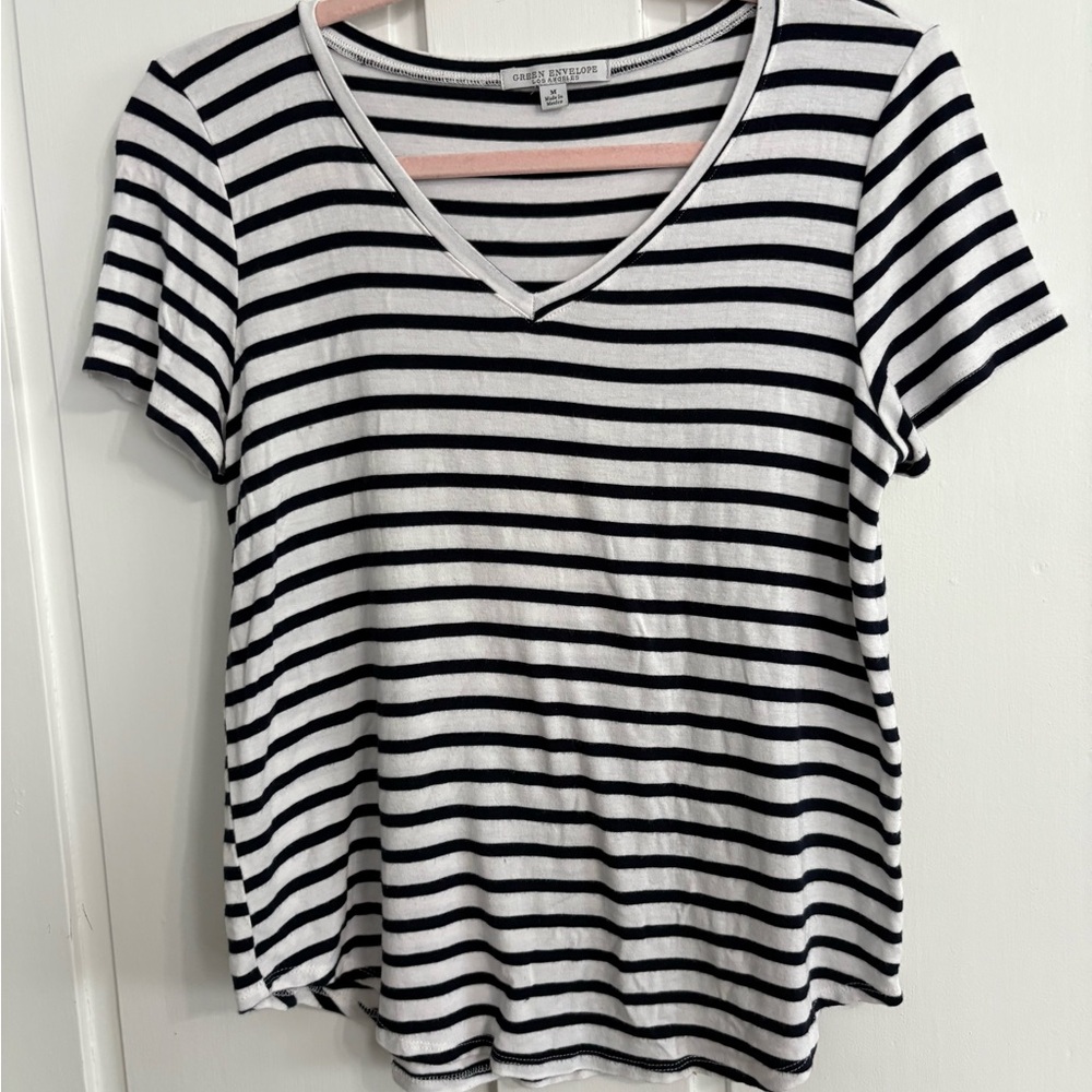 ⭐️$4 when bundled- Green Envelope Navy and White Striped Short Sleeve Tee